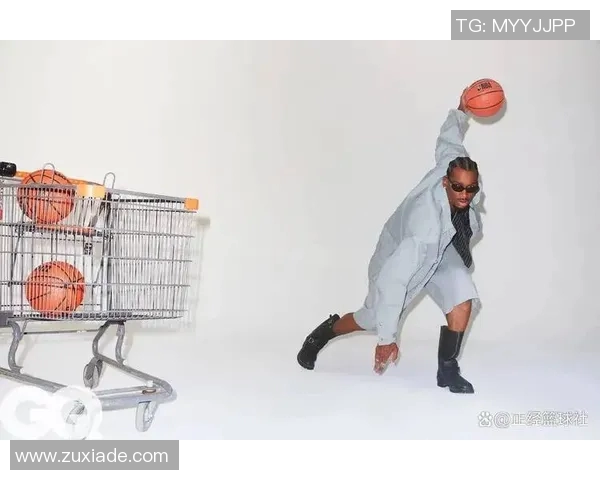 哈滕：亚历山大谦逊无私的团队领袖